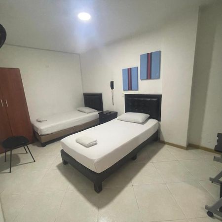 Hotel Villa Real Medellín Dış mekan fotoğraf