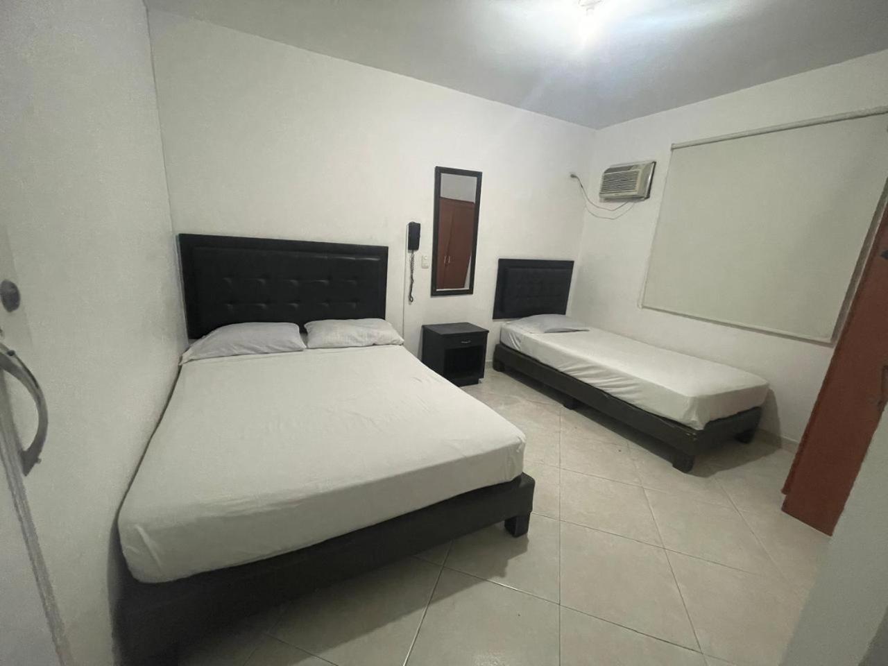 Hotel Villa Real Medellín Dış mekan fotoğraf