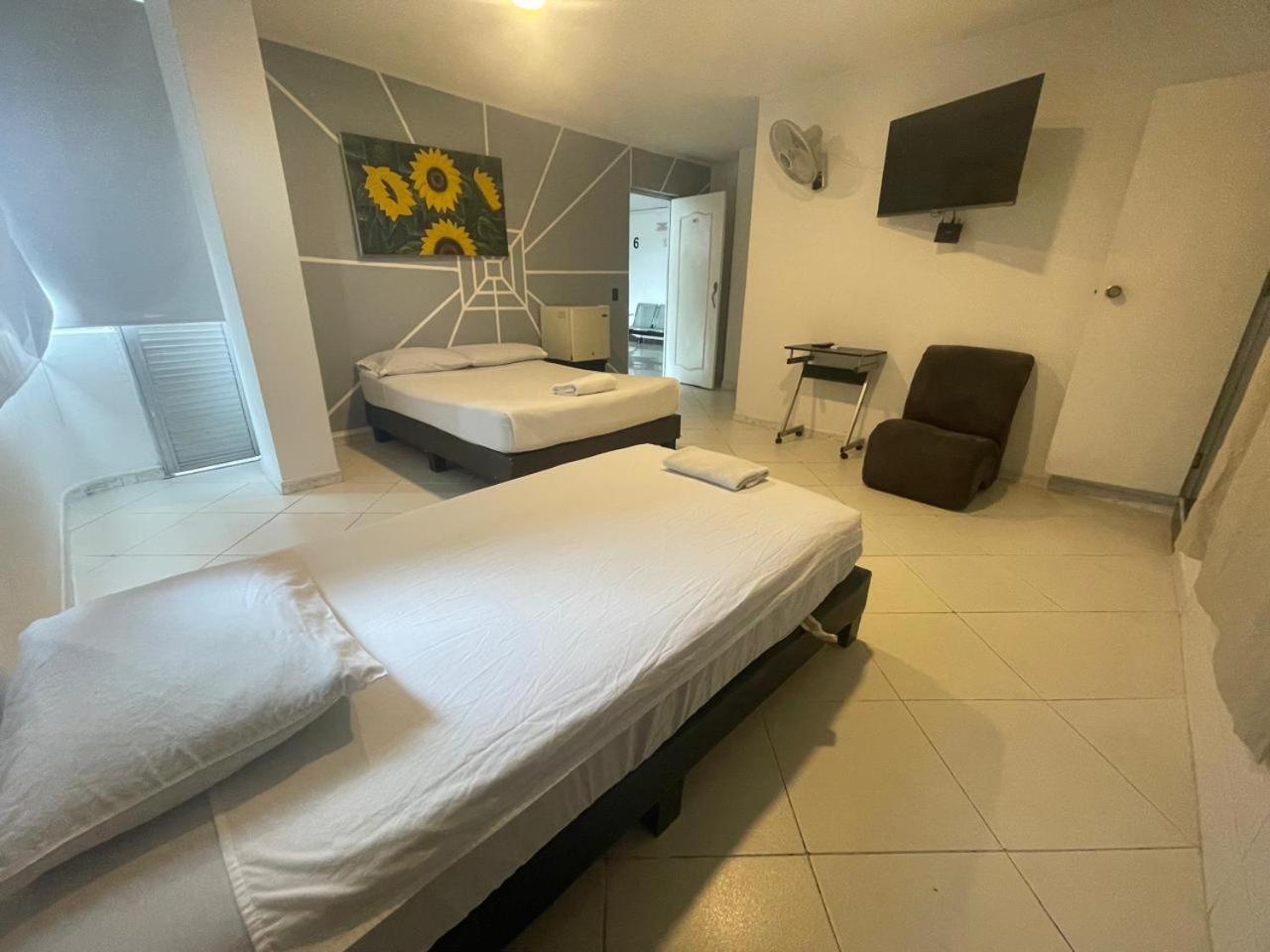 Hotel Villa Real Medellín Dış mekan fotoğraf