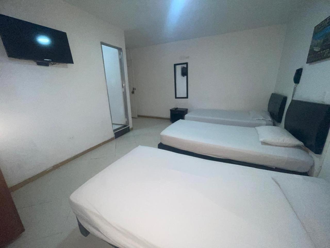 Hotel Villa Real Medellín Dış mekan fotoğraf