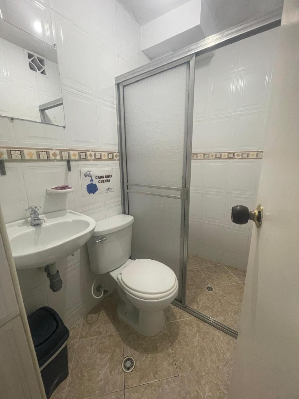 Hotel Villa Real Medellín Dış mekan fotoğraf
